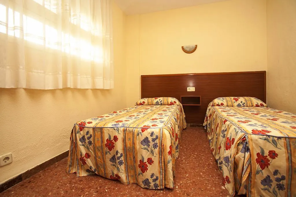 Apartamentos Bahia Dorada Y Iris Salou
